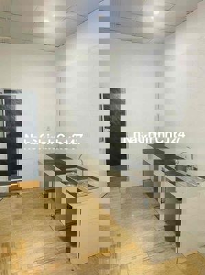 Chính chủ bán nhà kiệt ô tô 6m đường Cách Mạng Tháng 8, Khuê Trung, Cẩ