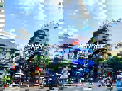 Bán nhà 8,10x18,10 mặt tiền Đường 41 P6 Quận 4