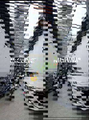 Nhà mặt tiền, 4 tầng, 137m2, 4PN, Phước long B, Quận 9, chỉ 13 tỷ.