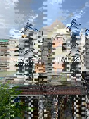 chinh chủ bán nhà trệt 2 lầu biệt thự ,đường thông đường Trân Hưng Đao