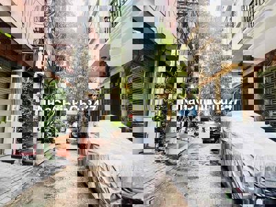 Bán nhà phố Vương Thừa Vũ, căn góc, ngõ nông, 50m2*4T