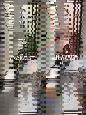 CHÍNH CHỦ BÁN NHÀ 3. TẦNG ÔNG ÍCH KHIÊM NGAY CHỢ CỒN