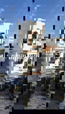 NHÀ NGỘP CHÍNH CHỦ CẦN BÁN GẤP TẠI THỦ DẦU 1 giá 2,65ty 3PN,4WC CÓ SỔ