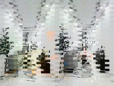 CHÍNH CHỦ BÁNNHÀ 5 TẦNG SẴN SỔ TẶNG NỘI THẤT GIÁ RẺ TẠI LA PHÙ-HOÀIĐỨC