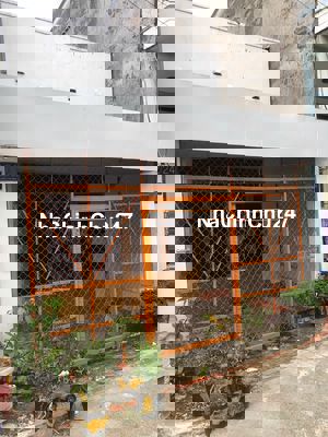 Nhà ngay Ga Metro Sài Gòn- Suối Tiên, giá chỉ 4,2 tỷ.