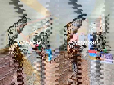 Bán nhà Trường Chinh 66m2 ngõ to mặt tiền rộng kinh doanh 14 tỷ