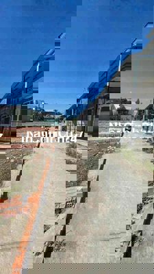 Chủ Ngộp Cần Bán Gấp Đất 5x16 gần trạm thu phí suối giữa