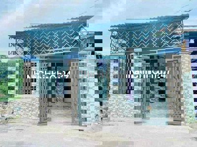 Chủ Ngộp Cần Bán Gấp Nhà 5,6x16 gần ủy ban phường Hiệp an