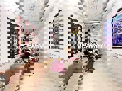 NHÀ MẶT TIỀN 55M2 ĐẤT LỘ GIỚI ÍT 3 PHÒNG NGỦ KINH DOANH NGON HƠN 6 TỶ