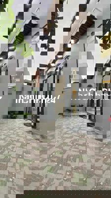 chính chủ cần bán nhà ngay trường học Võ Thị Thừa