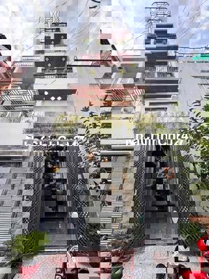 Nhà phố Ngay Ngã Tư Ga, Thạnh Lộc, Quận 12