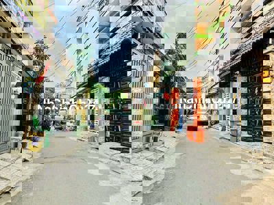 NHÀ HƯƠNG LỘ 2 64M2 3 tấm.  CHỦ GẤP BÁN 5TY390