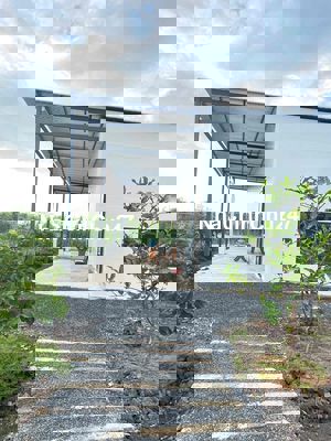 Nhà vườn 500m2 - Đường ô tô , cách kênh xáng 200m