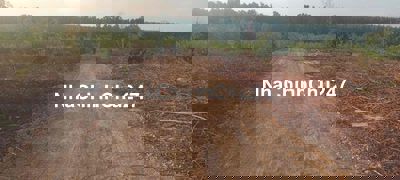 Đất hẻm Lý Thường Kiệt, đối diện nhà thờ Tân Tạo đi vào giá 2 tỷ