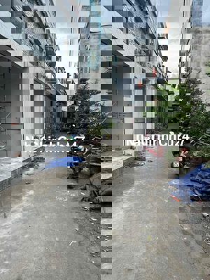 Em chính chủ cần bán 2 căn nhà An Hoà xây trên đất cực đẹp đường 7 cho