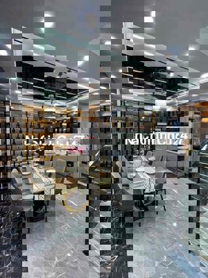 🔥🔥 CHỦ NHÀ CẦN BÁN GẤP - CHỈ 4X TỶ - NHÀ ĐẸP 3 TẦNG TẠI QUẬN 1! 🔥🔥