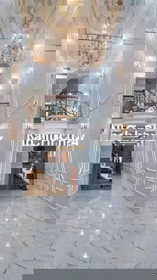 Siêu Phẩm Cạnh Phạm Văn Đồng- Linh Đông Thủ Đức Full Nội Thất