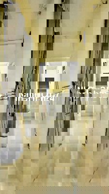 Chính Chủ gửi nhà rộng 8x22m nở hậu. Cho gd ở cách sân bay TSN 15 phút