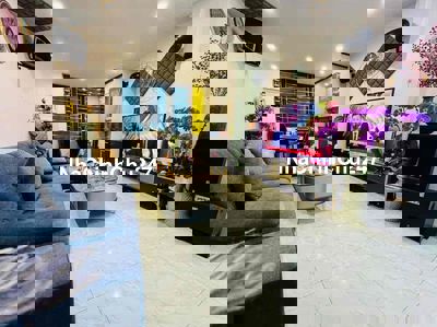 Quan Nhân mặt ngõ kinh doanh online gần phố nhà mới full nội thất