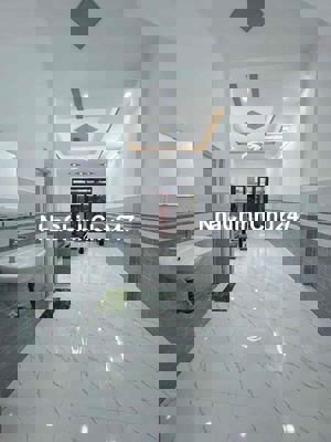 Bán gấp nhà 202 Tô Hiệu 4x20m 2 lầu giá 10,5 tỷ