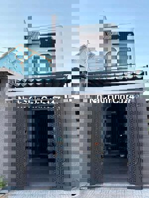 Bán lỗ Nhà 1 Lầu 1 Trệt Tặng Nội THất Như Hình, Gần CX Đức Hưng