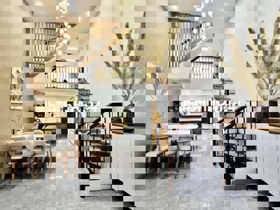 2 NGOẶT TỪ MẶT PHỐ VÀO - XE MÁY TRÁNH THOẢI MÁI - SỔ RIÊNG, VUÔNG ĐÉT