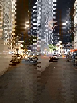 Chính chủ bán nhà hẻm xe tải 2 tầng Phan Văn Trị Bình Thạnh30m2_4.x tỉ