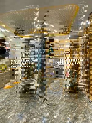 BÁN NHÀ 3 TẦNG FULL NỘI THẤT HÒA XUÂN