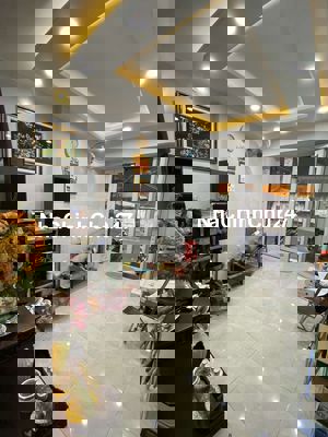 🏡 Chỉ 2,4 TỶ TL! – 2 TẦNG / 2PN RỘNG – GẦN NGÃ TƯ GA, Q.12