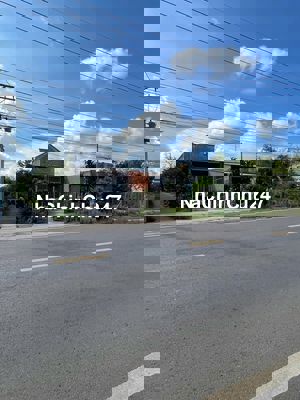 Cần bán nhà . Cho những ai cần đầu tư hoặc mở nhà xưởng