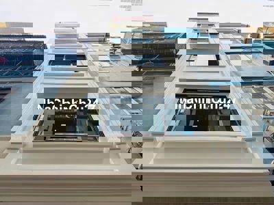 Chính chủ bán nhà ngõ 33 số 18 Phan Văn Trường, Cầu Giấy