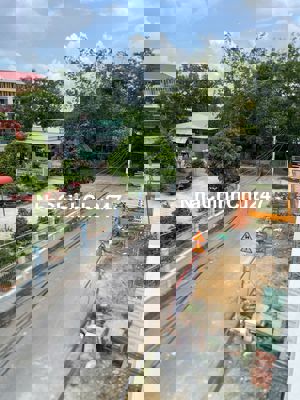 bán nhà TTHC TDM, Nhà 3 tầng chỉ 2ty950 FULL NỘI THẤT