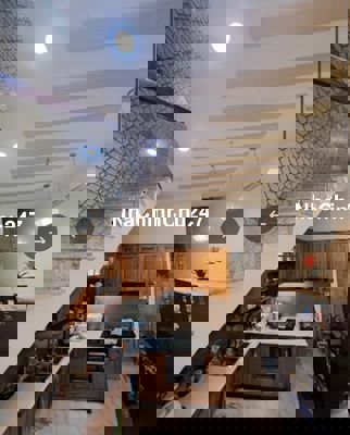 Bán gấp ,nhà mặt tiền 55m2 ,2 tầng ,3 PN, Trần Xuân Soạn ,Quận 7