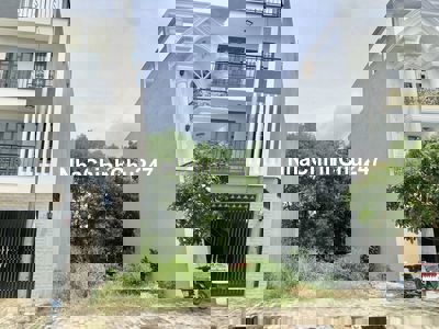 CHÍNH CHỦ BÁN 02 NỀN 320m2 THỔ CƯ KẾ VINHOMES GREEN CITY SỔ HỒNG RIÊNG