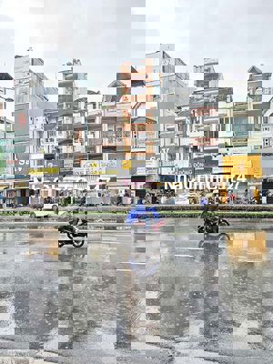 BÁN NHÀ MT KINH DOANH SẦM UẤT ĐOẠN 2 CHIỀU XÔ VIẾT NGHỆ TĨNH. P25. BT.