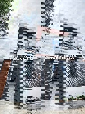 SIÊU PHẨM NHÀ LẦU XÂY MỚI – SỔ RIÊNG – THỔ CƯ 100%