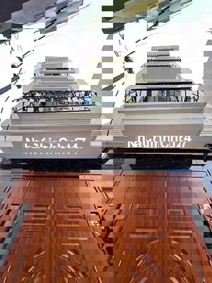 NHÀ XÂY ĐƠN LẬP NGÃ TƯ TRÔI