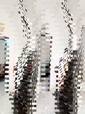 NGUYỄN CẢNH CHÂN–QUẬN1-GÓC 2 MẶT-36m2–4Tầng–KHÔNG LG–CÁCH MẶT TIỀN 30M