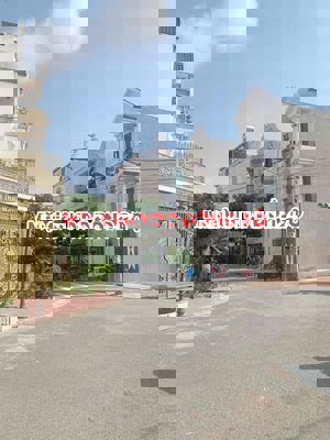 SIÊU PHẨM NHÀ PHỐ - Full NỘI THẤT - 1 TRỆT 2 TẦNG LẦU - GIÁ RẼ!