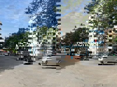 BÁN SIÊU PHẨM PHÚ LÃM – HÀ ĐÔNG – 4 TẦNG – Ô TÔ ĐỖ CỬA – GIÁ 11.5 TỶ