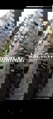 Lô góc, dân xây Bùi Xương Trạch, mặt ngõ, sát phố, tầm tiền hiếm