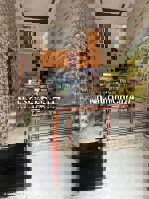 Chính chủ bán nhà 3 tầng 4x20m hẻm xe hơi Tân Thới Nhất