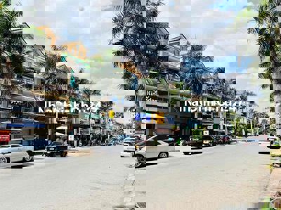 Mặt tiền Trần trọng cung quận 7. DT 5x24 . TRỆT 3 LẦU 15,5 tỷ SHR