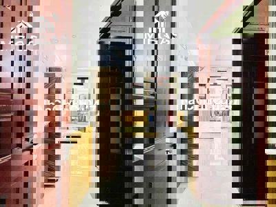 CÒN *** 1 SLOT FULL NỘI THẤT BAN CÔNG RIÊNG NGAY TRƯỜNG CHINH