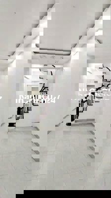 CHÍNH CHỦ CẦN BÁN GẤP - NHÀ ĐẸP QUAN HOA - SIU GẦN OTO - NGÕ ĐẸP