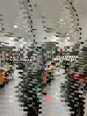 SIÊU PHẨM NHÀ BÌNH TRỊ ĐÔNG HẺM ÔTÔ– KHU VIP TÊN LỬA – GẦN AEON MALL