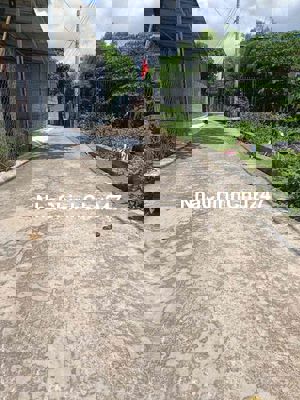 Chủ Ngộp Cần Bán Gấp Đất 5,2x37 mặt tiền đường 3 m gần cổng đại Nam