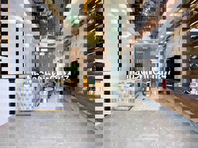 Bán nhà hẻm 8 m đường Huỳnh Tấn Phát quận 7