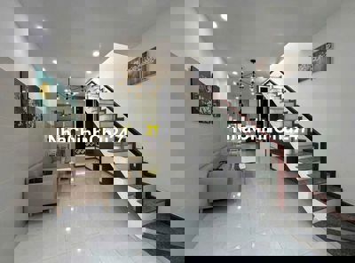 Nhà bán đường vườn lài nối dài.  Gần ngã tư ga