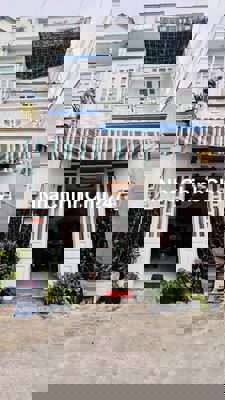 Nhà Quận 12 2 Mặt Tiền Đường Ô Tô Gần Chợ Hiệp Thành 2pn 2 wc Giá Tốt